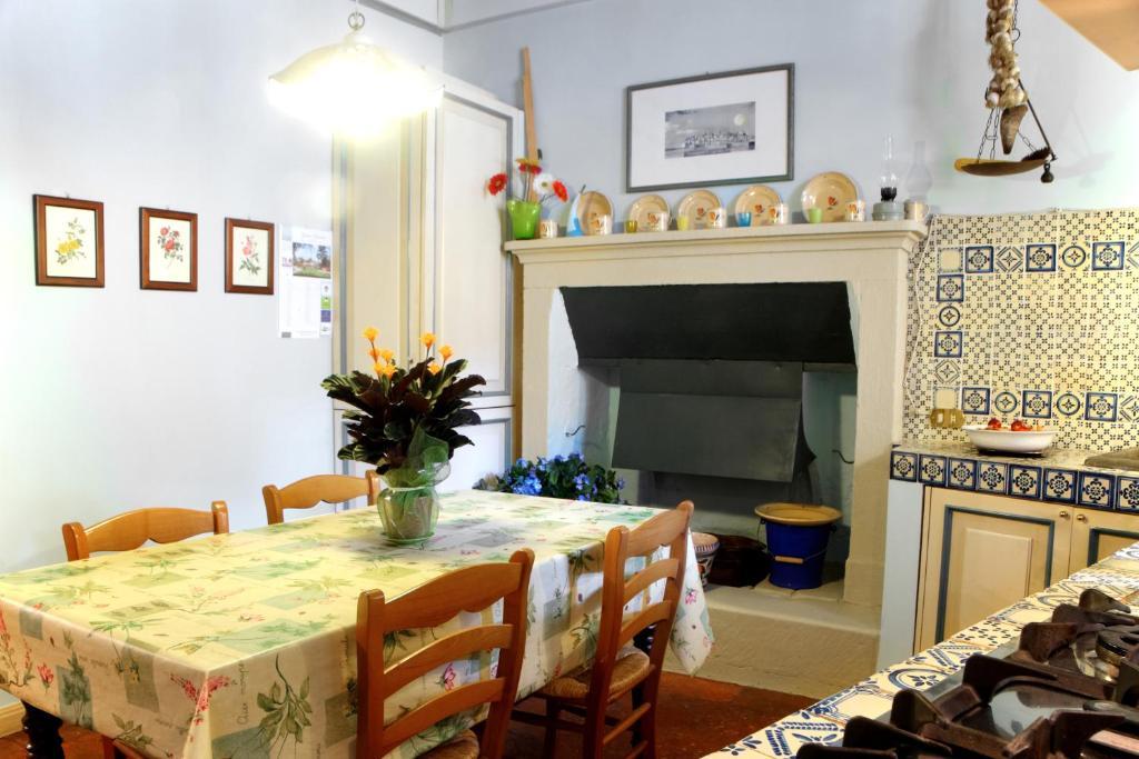Guesthouse Alba Citta Alta Bergamo Ruang foto