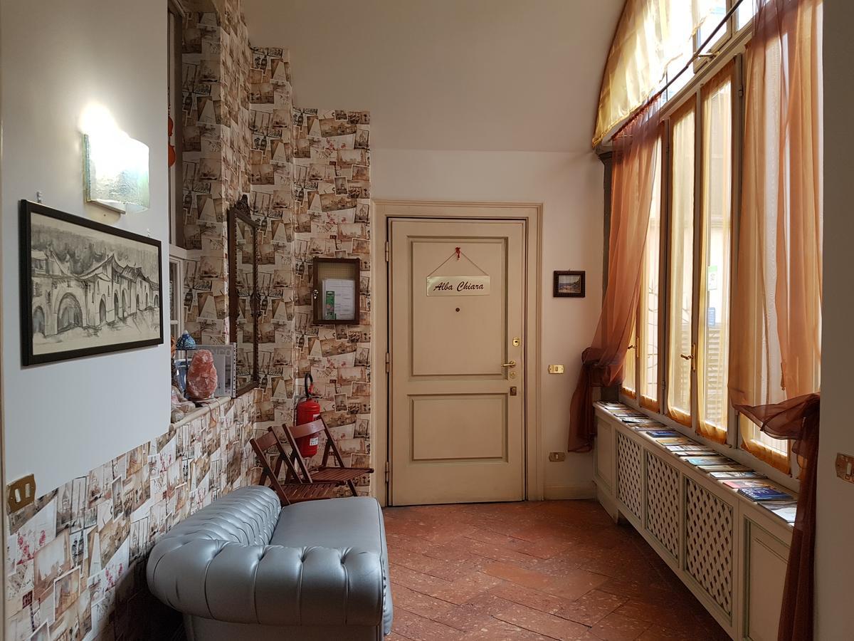 Guesthouse Alba Citta Alta Bergamo Bagian luar foto