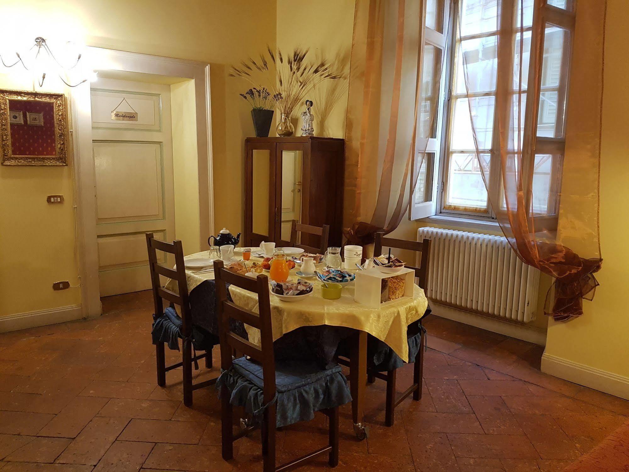 Guesthouse Alba Citta Alta Bergamo Bagian luar foto