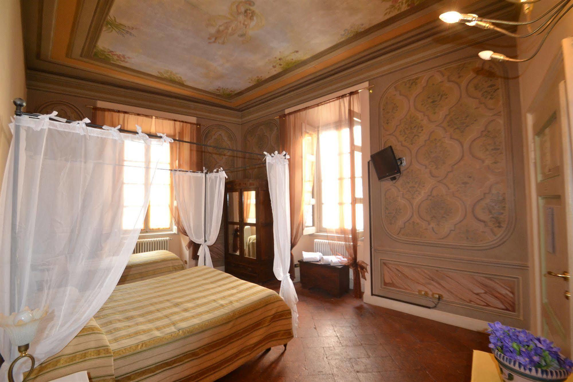 Guesthouse Alba Citta Alta Bergamo Bagian luar foto